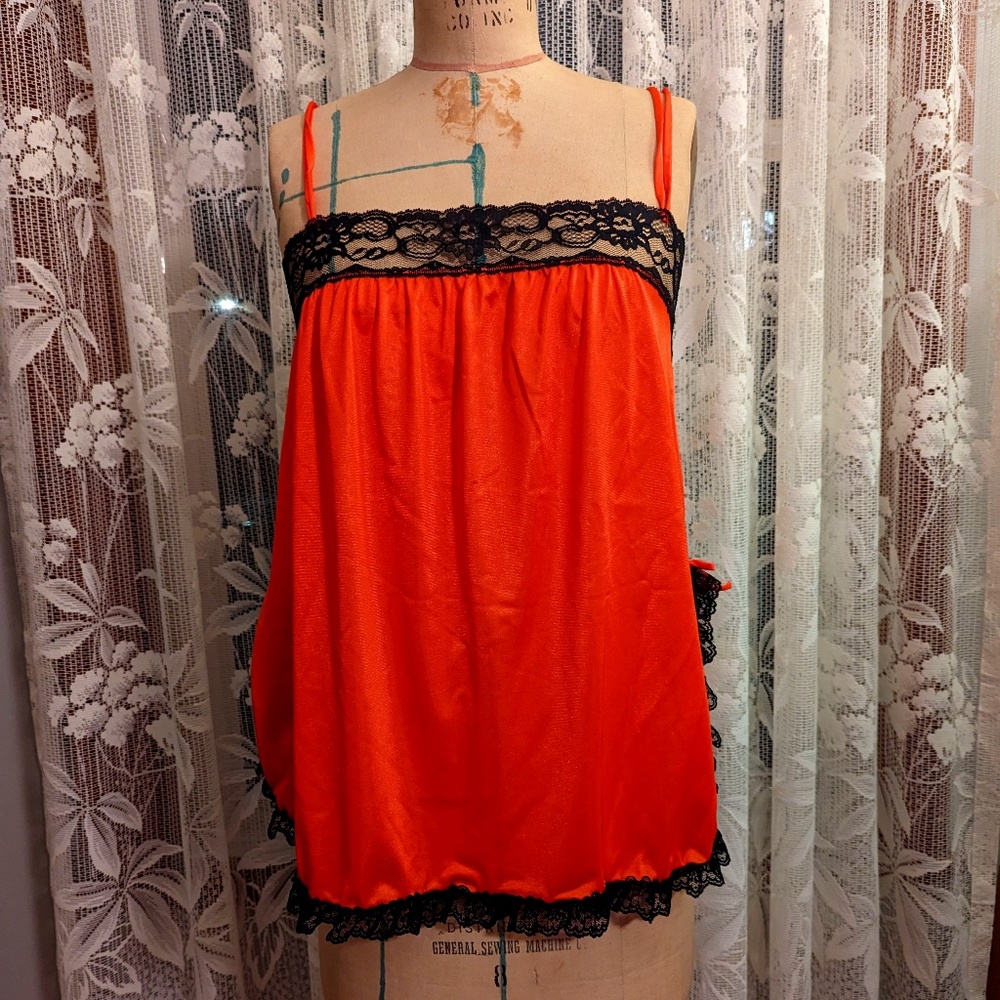 1970s Baby doll lingerie top